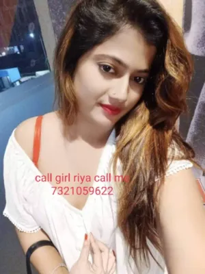 Myself Low Price Call Girl Barsha Noida Sector 90