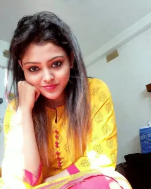 Independant Call Girl Yukti Ghantaghar