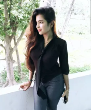 Low Price Genuine Call Girl Bhawna Jamnagar House