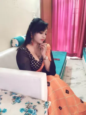Call Girl Varsha Gurgaon Sector 113 Low Price