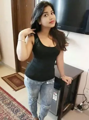 Myself Low Price Call Girl Preeti Noida Sector 153