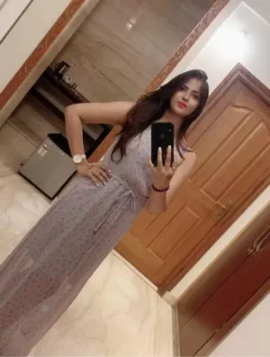 Low Price Call Girl Vidya Noida Sector 86