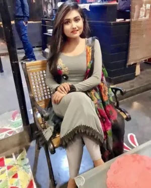 Call Girl Amisha Old Faridabad Cheapest Vip