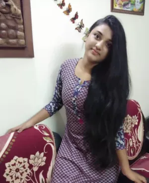Myself Low Price Call Girl Anjana East Delhi