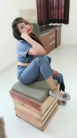 Genuine Young Call Girl Pragati Paharganj